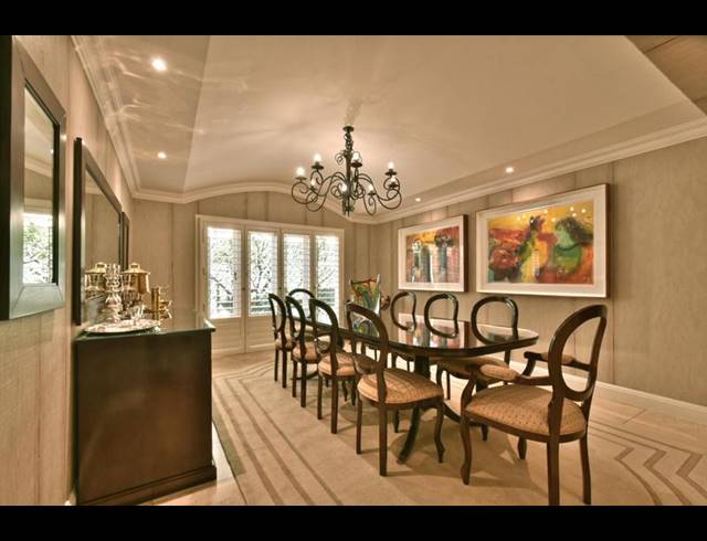 5 BEDROOM HOUSE FOR SALE IN SANDHURST